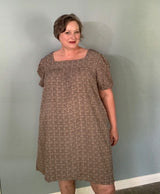 Paisley Dress - Plus-Size Women's Clothes online | Dresses, tops, bottoms & more - Et Tu Boutique