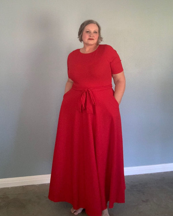 Red Statement Dress - Plus-Size Women's Clothes online | Dresses, tops, bottoms & more - Et Tu Boutique